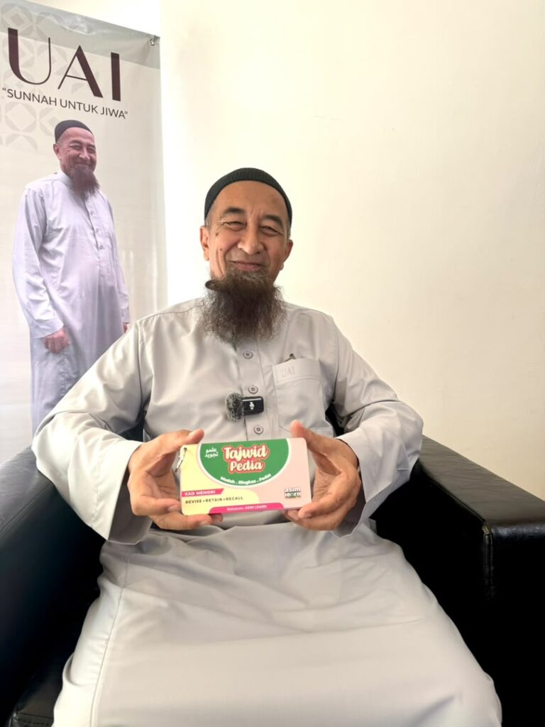 USTAZ AZHAR IDRUS